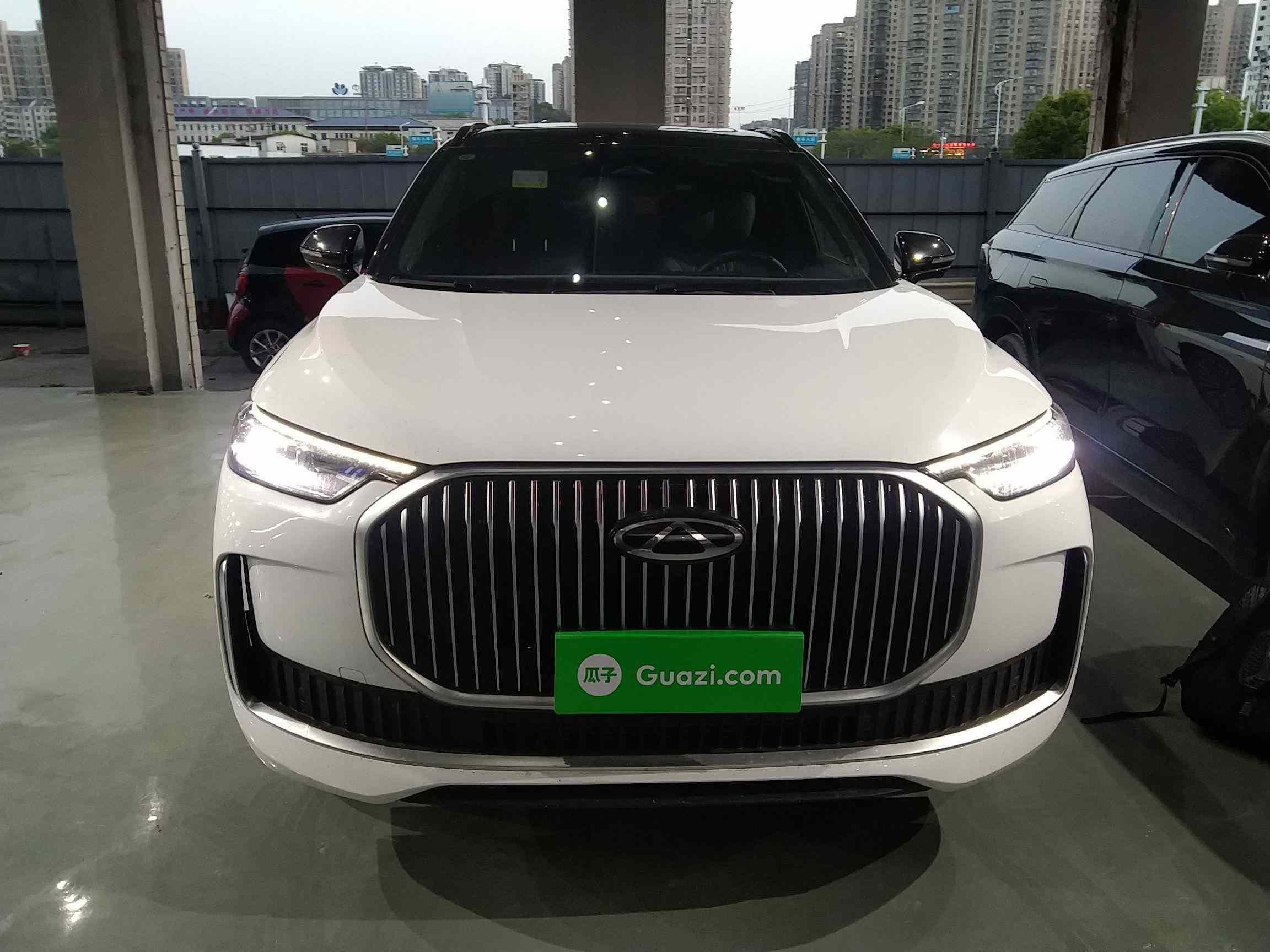 奇瑞 瑞虎9 2025款 2.0T 自动两驱尊享版 5座(1)