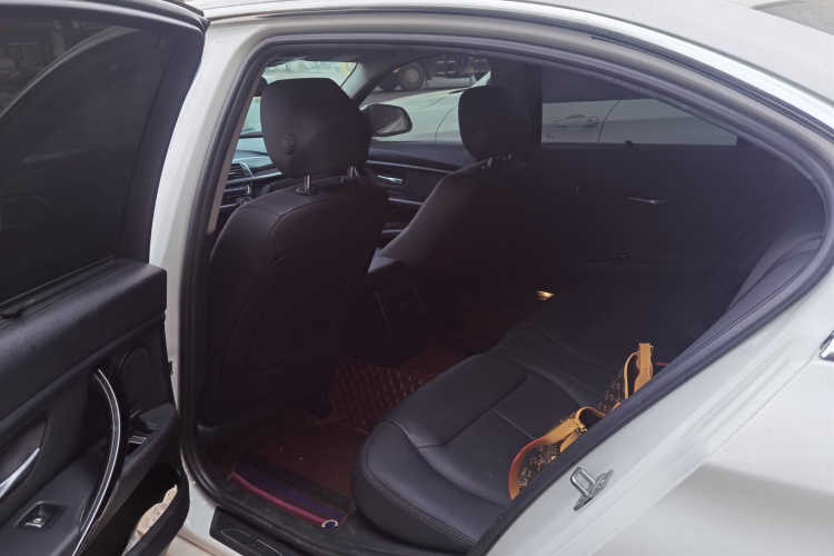 宝马3系 2017款 320Li 时尚型中控内饰7004