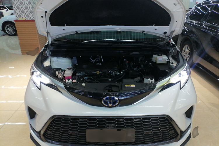 丰田 格瑞维亚 2022款 2.5L混动 旗舰版机舱底盘24