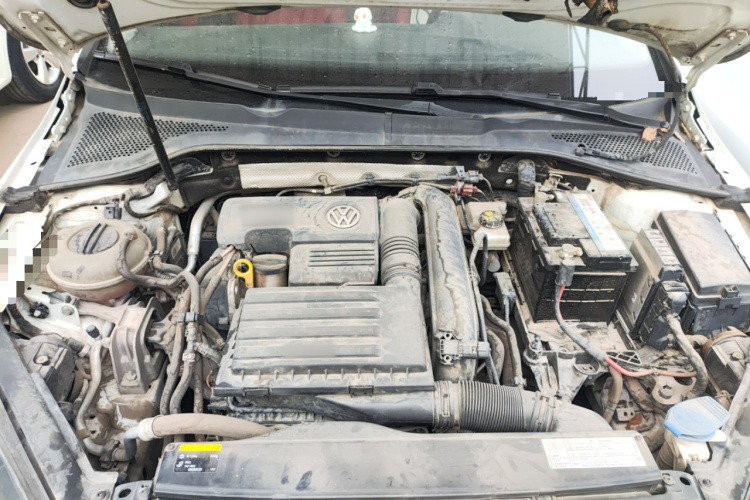 大众 高尔夫 2016款 230TSI 自动舒适型机舱底盘24