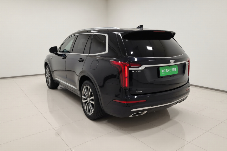 凯迪拉克XT6 2021款 2.0T 六座四驱豪华型车身外观5