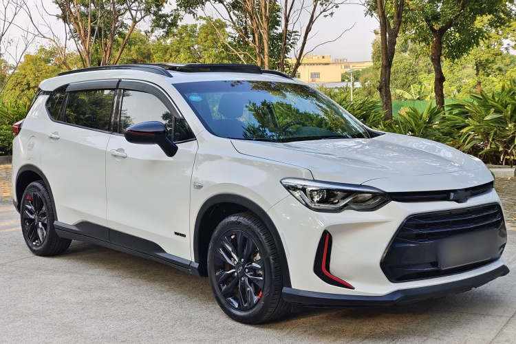 雪佛兰 沃兰多 2018款 Redline 530T 自动纵享版（5+2款） 国V车身外观6003