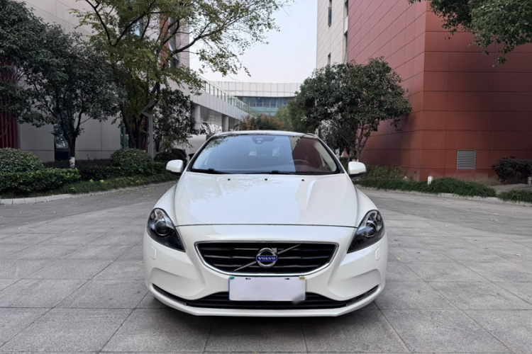 沃尔沃V40 2016款 T3 智逸版车身外观6002