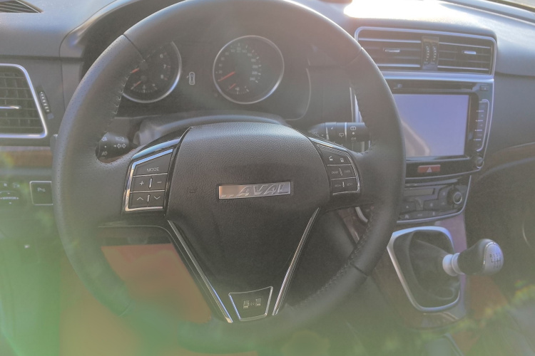 哈弗H6 2015款 改款 运动版 1.5T 手动两驱精英型局部细节13