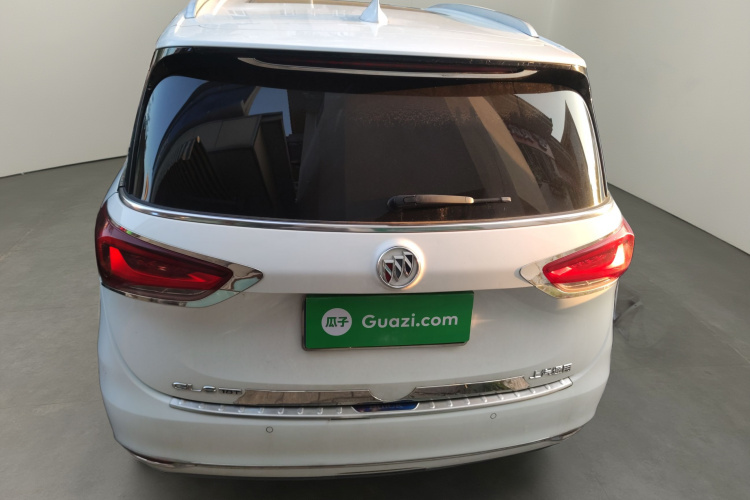 别克GL6 2018款 18T 6座尊贵型车身外观6