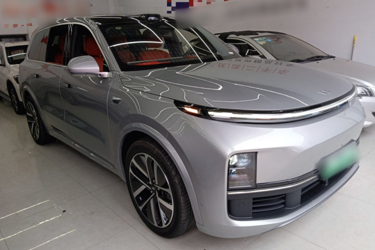 理想汽车 理想L9 2022款 Max车身外观3