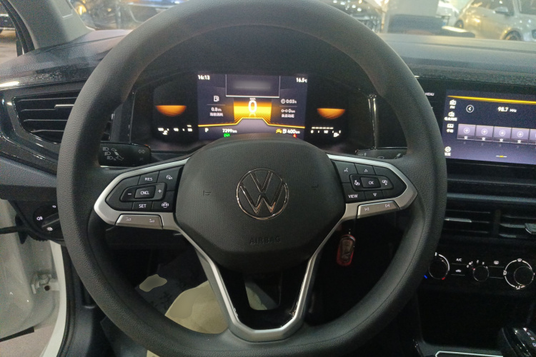 大众 朗逸 2025款 新锐 1.5L 出众新逸版中控内饰13