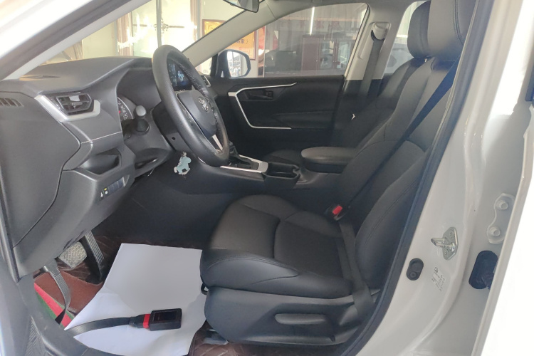 丰田 威兰达 2024款 2.0L CVT两驱领先版中控内饰19