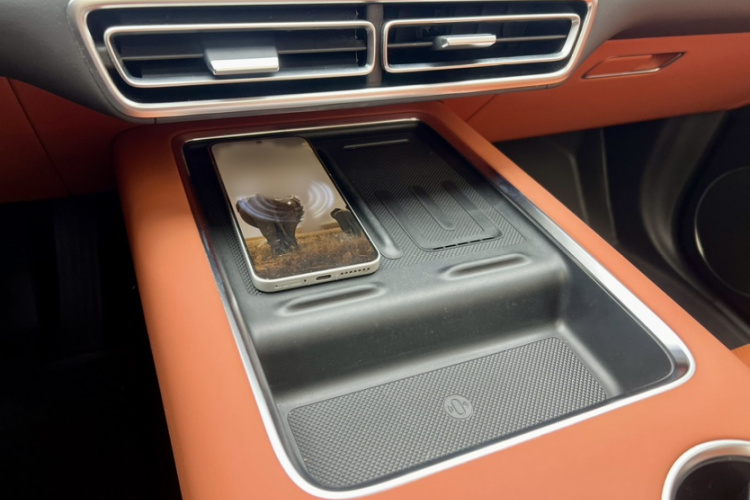 理想汽车 理想L6 2024款 Pro中控内饰7002