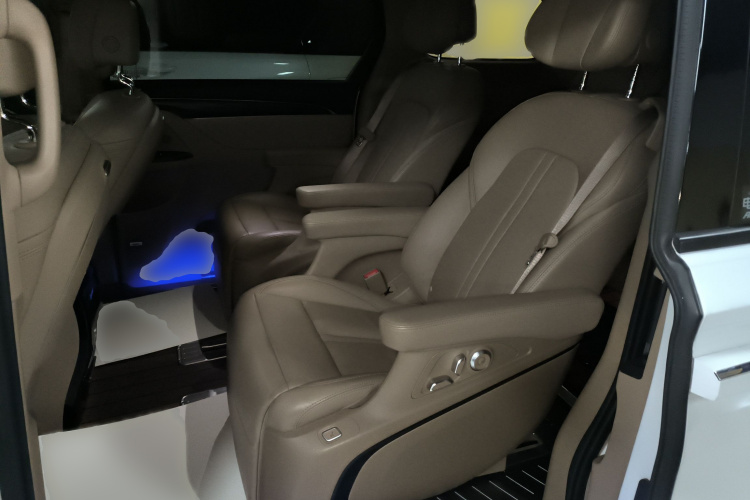 别克GL8 2020款 ES陆尊 653T 旗舰型中控内饰7003