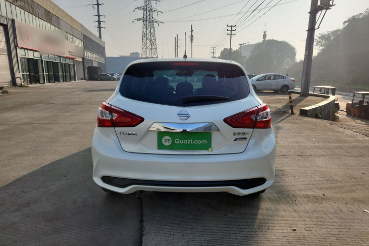 日产 骐达TIIDA 2019款 1.6L CVT智行版 国VI车身外观6005