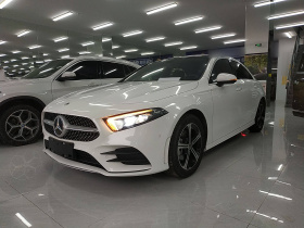 奔驰A级 2022款 A 200 L 运动轿车动感型