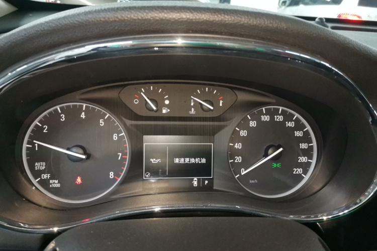 别克 昂科拉 2017款 18T 自动两驱都市精英型局部细节14