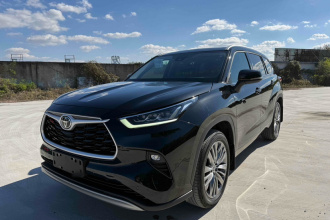 丰田 汉兰达 2024款 2.5L智能电混双擎四驱尊贵版 7座