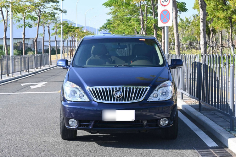 别克GL8 2014款 2.4L 经典版车身外观6001