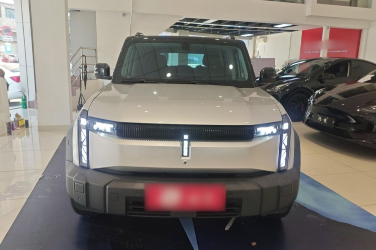 奇瑞iCAR 03 2024款 401km 两驱标准进阶版车身外观2