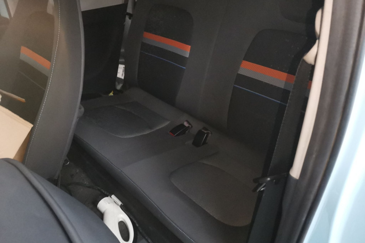 五菱汽车 宏光MINIEV 2020款 自在款 三元锂中控内饰21