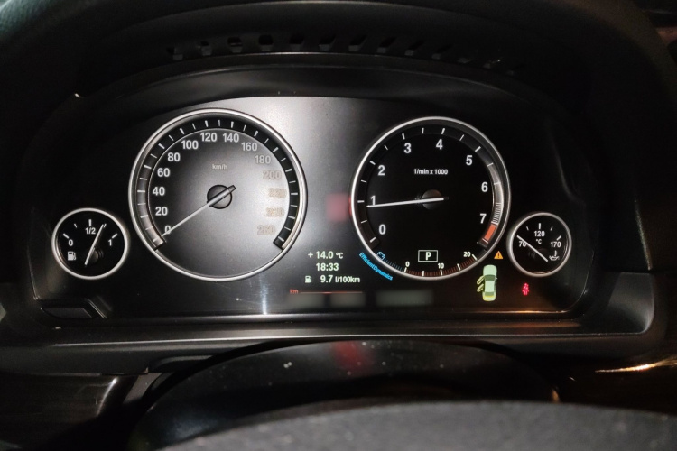 宝马5系 2014款 525Li 豪华设计套装局部细节14