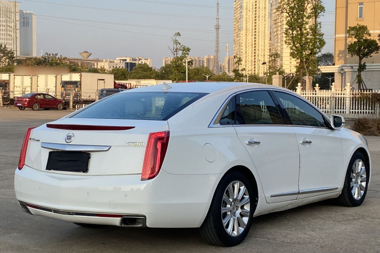 凯迪拉克XTS 2014款 28T 精英型车身外观6004