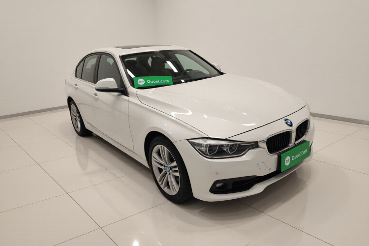 宝马3系 2018款 318i车身外观3