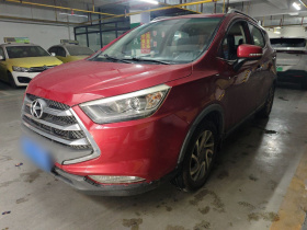 江汽集团 瑞风S3 2016款 1.5L CVT豪华智能型