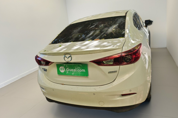 马自达3 昂克赛拉 2014款 三厢 2.0L 自动旗舰型车身外观6