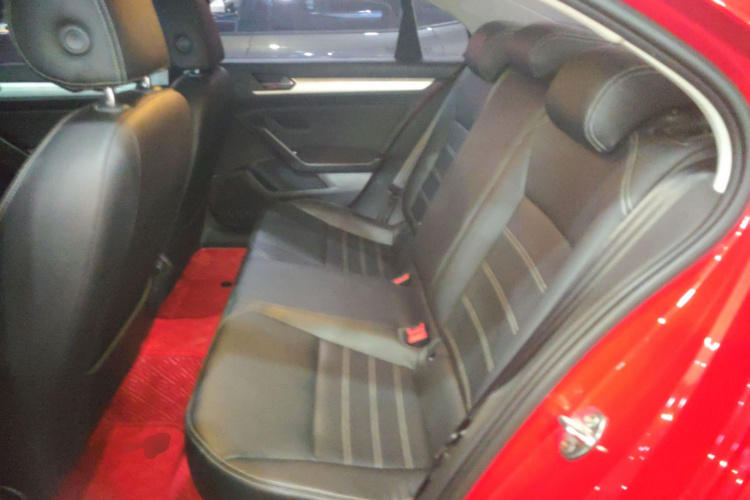 大众 凌渡 2021款 230TSI DSG风尚版中控内饰21