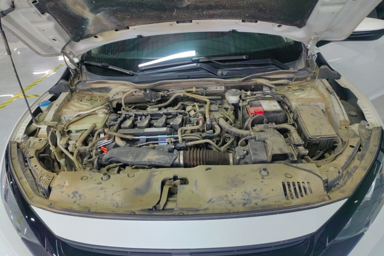 本田 思域 2019款 220TURBO CVT劲动版 国VI机舱底盘24