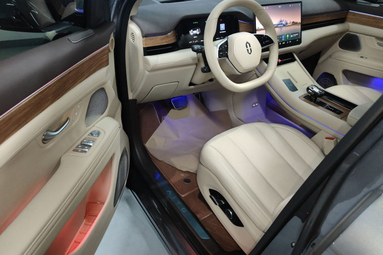 鸿蒙智行 问界M7 2024款 1.5T 后驱Plus版 5座中控内饰20