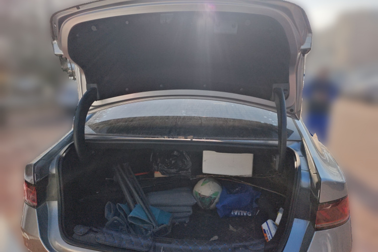 比亚迪 秦PLUS 2023款 冠军版 DM-i 55KM领先型中控内饰23