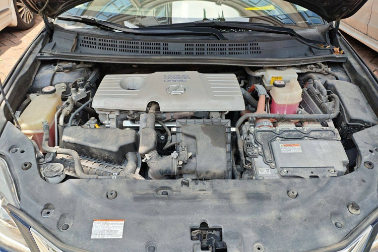 雷克萨斯CT 2014款 CT200h 精英版 单色机舱底盘24