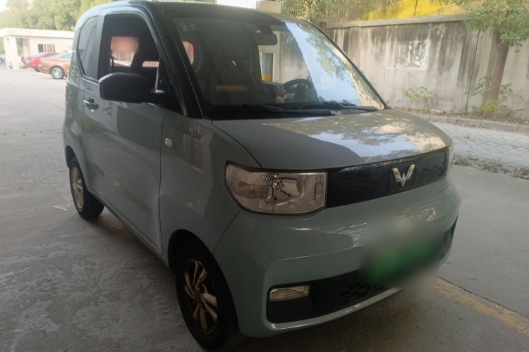 五菱汽车 宏光MINIEV 2021款 马卡龙臻享款 磷酸铁锂车身外观3