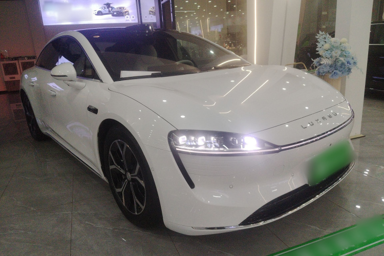 鸿蒙智行 智界S7 2025款 855km Max车身外观3