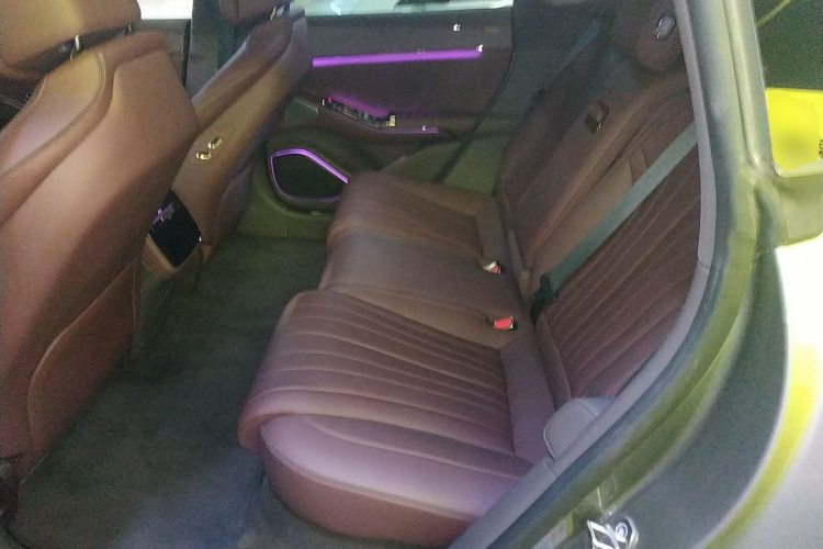 腾势Z9 2024款 1100km 四驱Max版中控内饰21