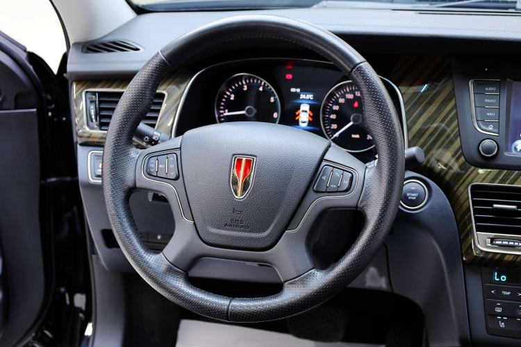 红旗H7 2021款 2.0T 旗舰版局部细节13