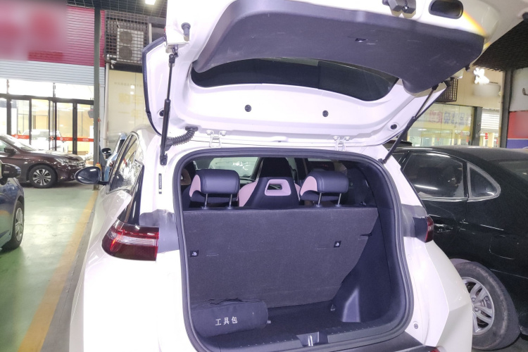 比亚迪 海鸥 2023款 飞翔版机舱底盘23