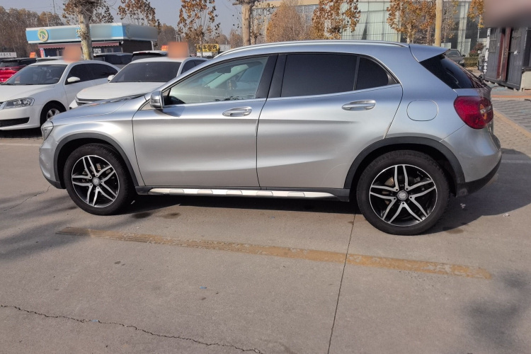 奔驰GLA 2016款 GLA 200 时尚型车身外观6003