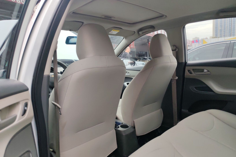 雪佛兰 2015款 赛欧3 1.5L 手动理想天窗版中控内饰22