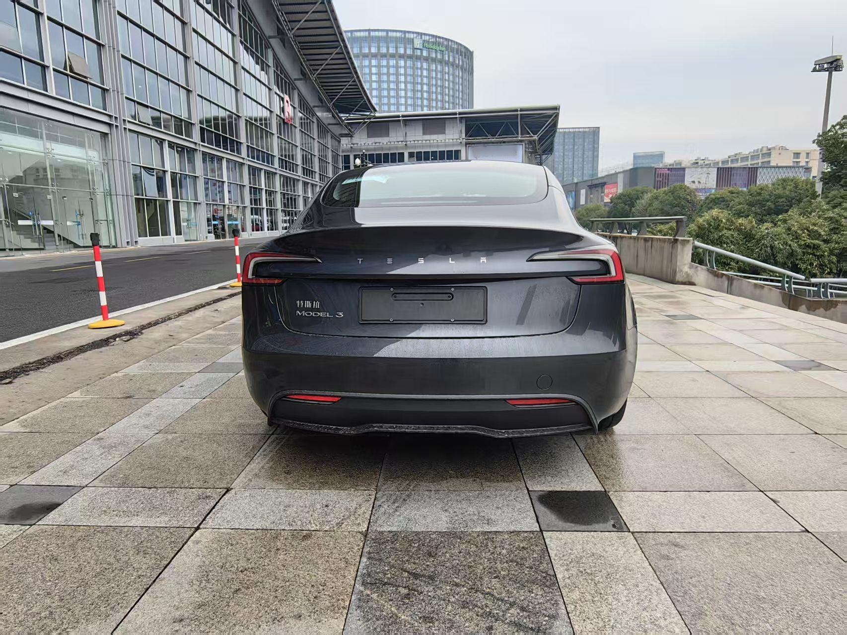 特斯拉 Model 3 2025款 后轮驱动版