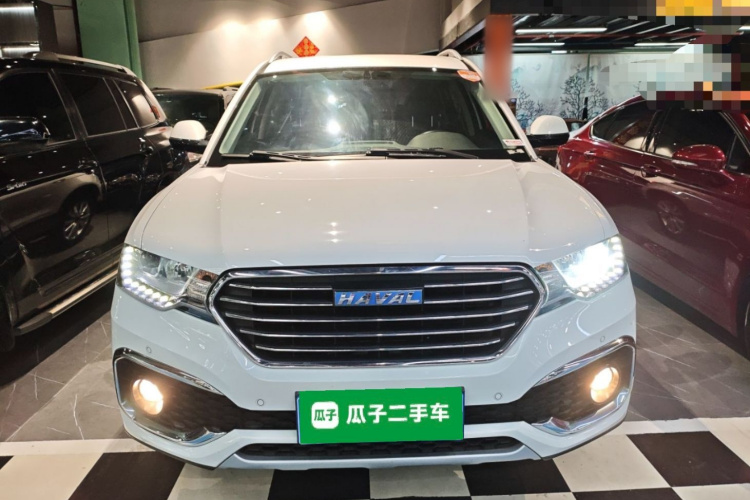 哈弗H6 Coupe 2017款 蓝标 2.0T 自动两驱精英型车身外观2