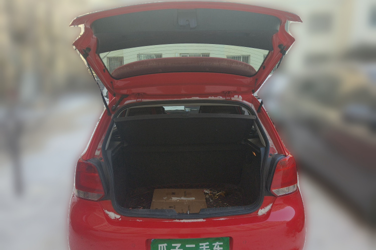 大众 Polo 2011款 1.6L 自动致酷版中控内饰23