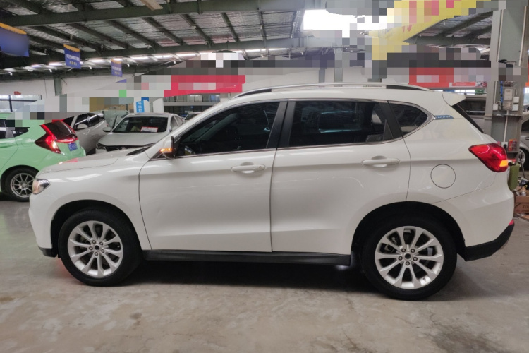 哈弗H2 2017款 蓝标 1.5T 自动两驱豪华型车身外观4