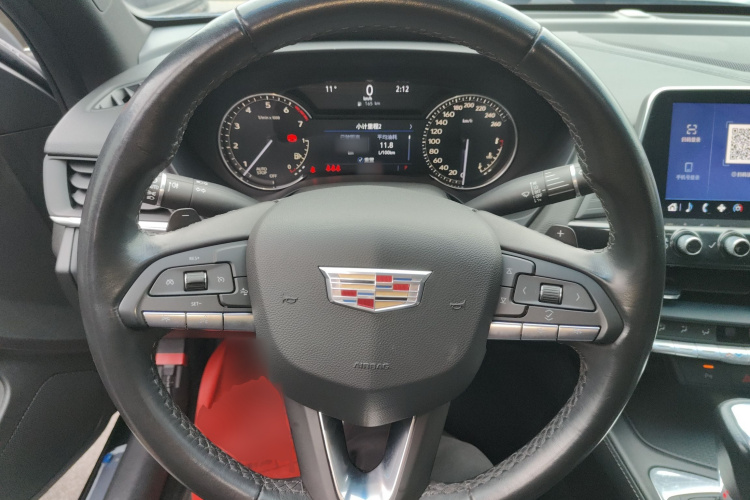 凯迪拉克CT4 2021款 28T 风尚型中控内饰13