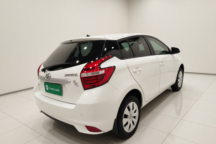 丰田 YARiS L 致炫 2017款 1.5E CVT劲速升级版车身外观7