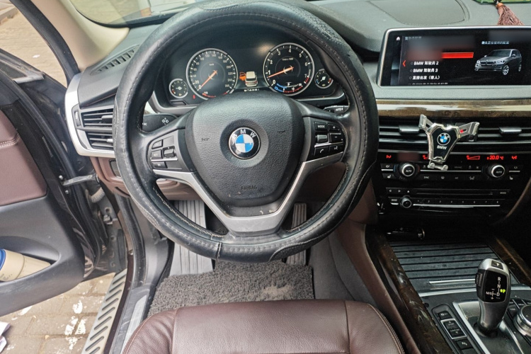 宝马X5(进口) 2017款 xDrive35i 典雅型中控内饰13