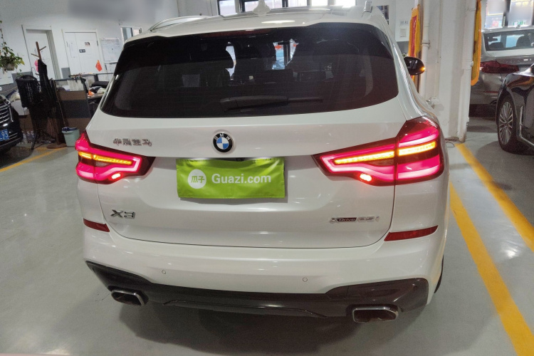 宝马X3 2020款 xDrive25i M运动套装车身外观6