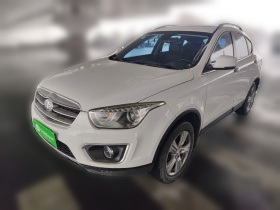 奔腾X80 2015款 2.0L 自动舒适型