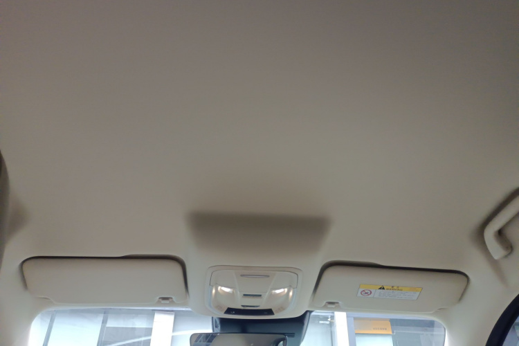 欧拉好猫 2023款 401km标准续航 豪华型 三元锂局部细节22