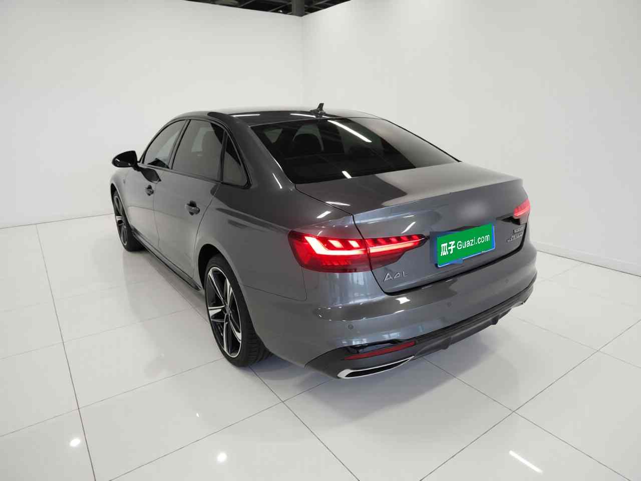 奥迪A4L 2024款 40 TFSI 豪华动感型(3)