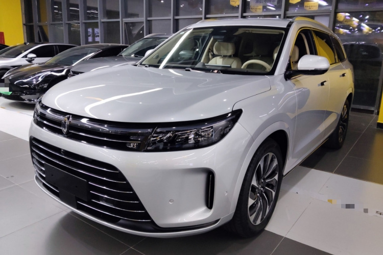 鸿蒙智行 问界M7 2024款 1.5T 后驱Plus版 5座车身外观1